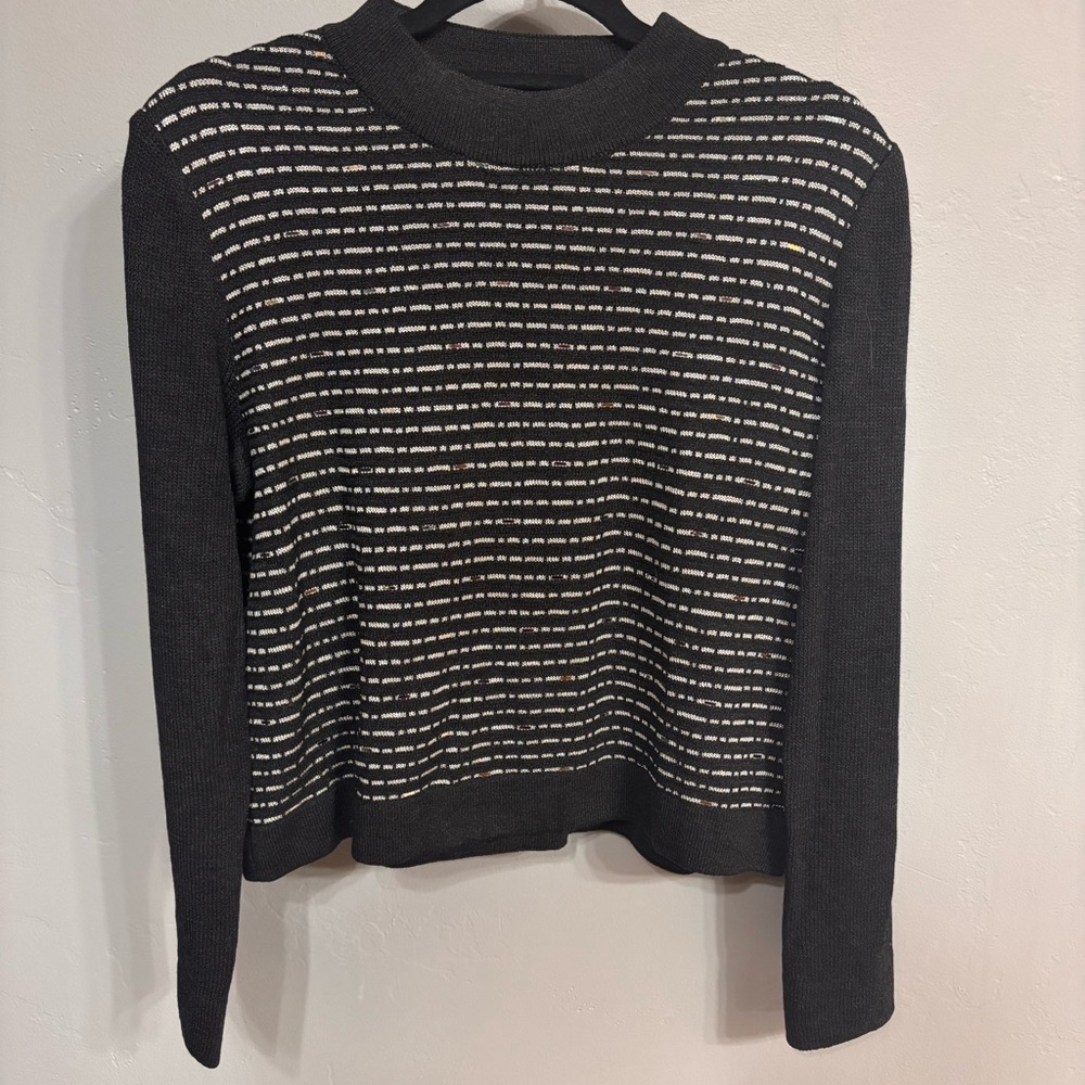St. John Sport Charcoal Gray and Silver Santana Knit Vtg Sweater Sz S EUC